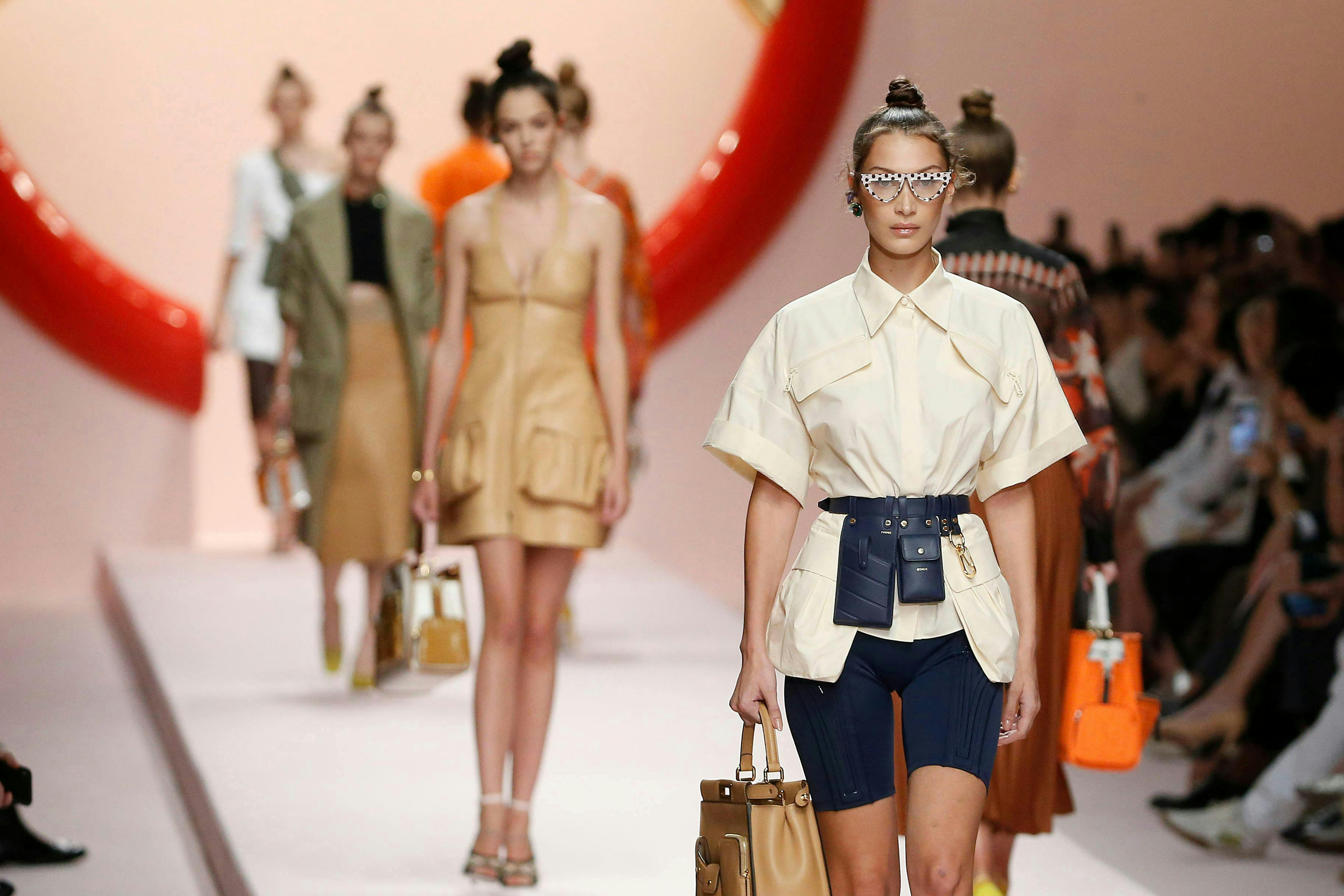 fendi show runway spring summer 2019 milan fashion week italy 20 sep 2018 bella hadid catwalk mfw ss19 model modelling female with others personality socialite 74675285 person human clothing apparel